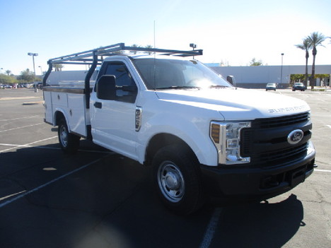 USED 2018 FORD F-250 SERVICE - UTILITY TRUCK #2766-8