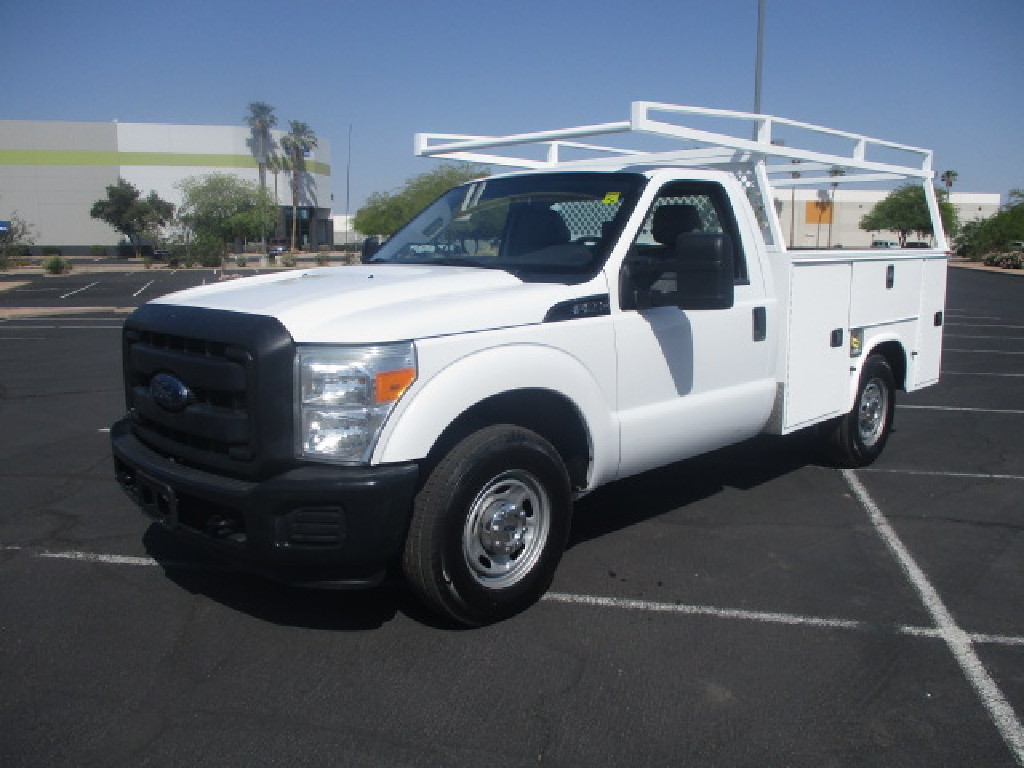 USED 2015 FORD F-250 SERVICE - UTILITY TRUCK #2819