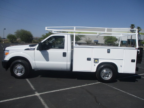 USED 2015 FORD F-250 SERVICE - UTILITY TRUCK #2819-2