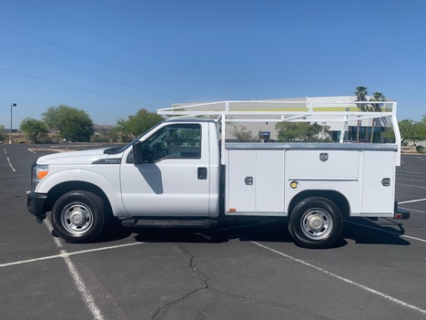 USED 2015 FORD F250 SERVICE - UTILITY TRUCK #2825-2