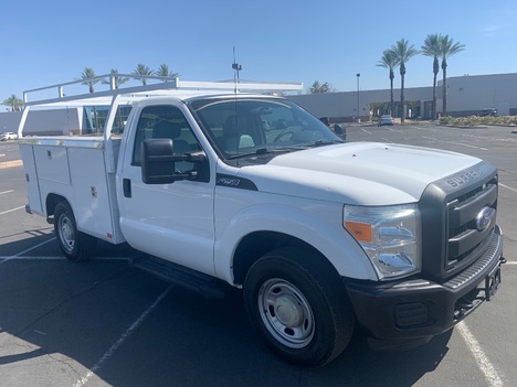 USED 2015 FORD F250 SERVICE - UTILITY TRUCK #2825-7