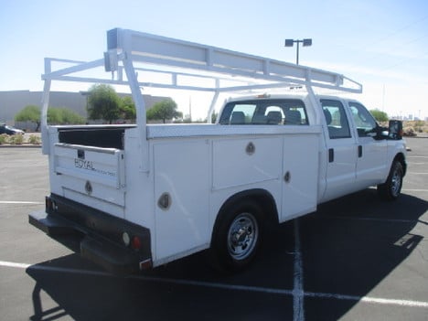 USED 2015 FORD F250 SERVICE - UTILITY TRUCK #2827-5