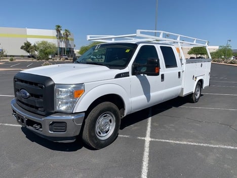 USED 2015 FORD F-250 SERVICE - UTILITY TRUCK #2836-1