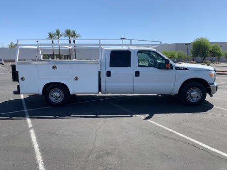 USED 2015 FORD F-250 SERVICE - UTILITY TRUCK #2836-7