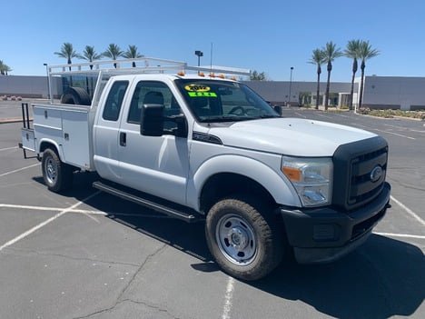 USED 2012 FORD F-350 SERVICE - UTILITY TRUCK #2837-7
