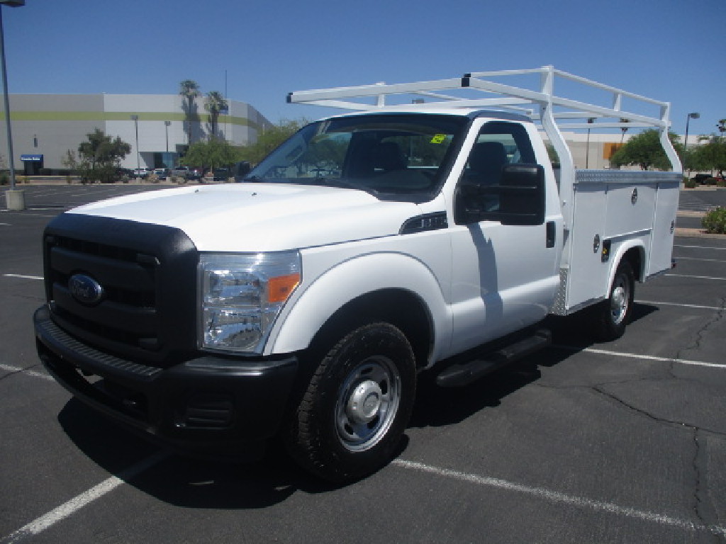 USED 2016 FORD F250 SERVICE - UTILITY TRUCK #2851