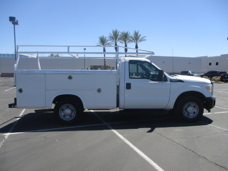 USED 2016 FORD F250 SERVICE - UTILITY TRUCK #2851-4