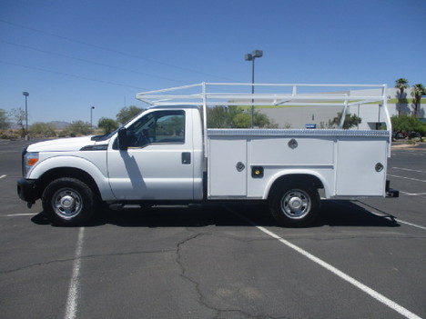USED 2016 FORD F250 SERVICE - UTILITY TRUCK #2851-8