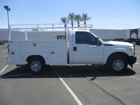 USED 2014 FORD F250 SERVICE - UTILITY TRUCK #2872-4
