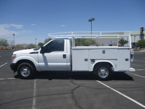 USED 2014 FORD F250 SERVICE - UTILITY TRUCK #2872-8