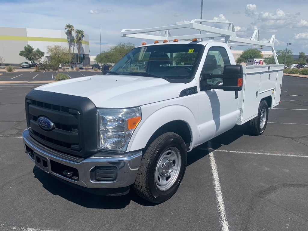 USED 2016 FORD F350 SERVICE - UTILITY TRUCK #2887