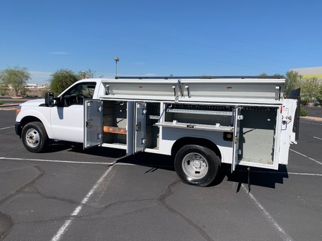 USED 2014 FORD F350 SERVICE - UTILITY TRUCK #2941-13