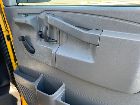 USED 2019 GMC SAVANA 3500 BOX VAN TRUCK #2953-13