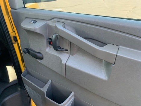 USED 2019 GMC SAVANA 3500 BOX VAN TRUCK #2980-13