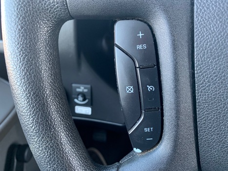 USED 2019 GMC SAVANA 3500 BOX VAN TRUCK #2980-17