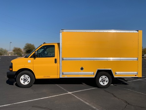 USED 2019 GMC SAVANA 3500 BOX VAN TRUCK #2980-2