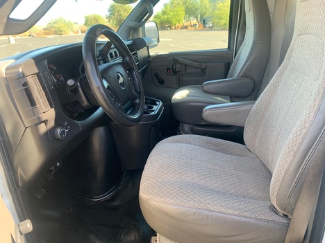 USED 2016 CHEVROLET EXPRESS G3500 SERVICE - UTILITY TRUCK #2989-17