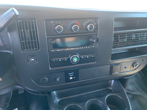 USED 2016 CHEVROLET EXPRESS G3500 SERVICE - UTILITY TRUCK #2989-19