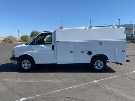 USED 2016 CHEVROLET EXPRESS G3500 SERVICE - UTILITY TRUCK #2989-2