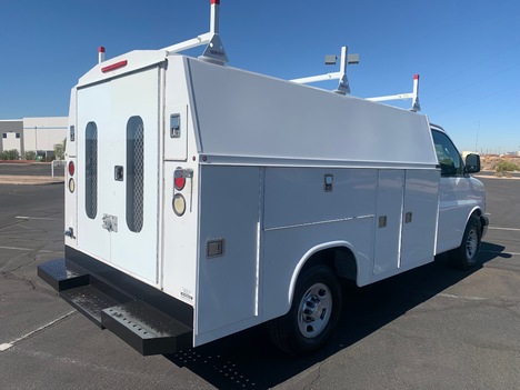 USED 2016 CHEVROLET EXPRESS G3500 SERVICE - UTILITY TRUCK #2989-5