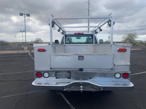 USED 2017 CHEVROLET SILVERADO 2500HD SERVICE - UTILITY TRUCK #3006-4
