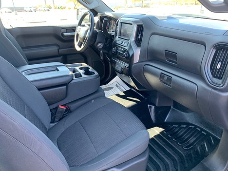 USED 2021 CHEVROLET SILVERADO 1500 2WD 1/2 TON PICKUP TRUCK #3018-13