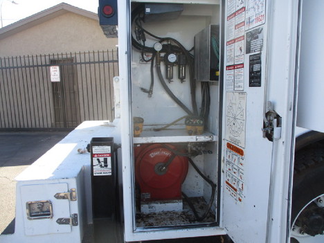 USED 2011 FORD F750 CRANE TRUCK #3019-10