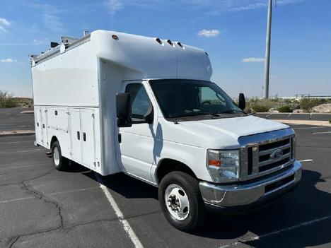 USED 2015 FORD E450 SERVICE - UTILITY TRUCK #3030-3