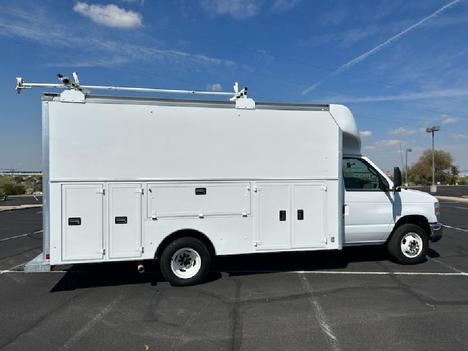 USED 2015 FORD E450 SERVICE - UTILITY TRUCK #3030-4