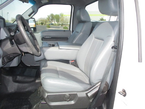 USED 2016 FORD F250 SERVICE - UTILITY TRUCK #3035-15