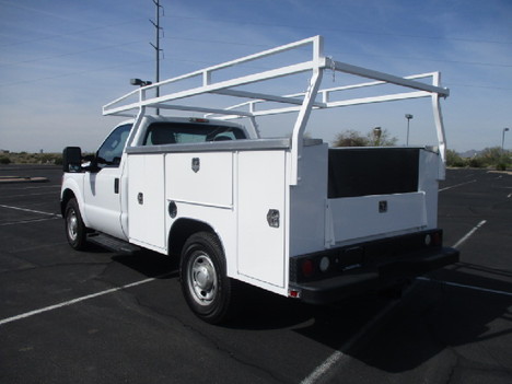 USED 2016 FORD F250 SERVICE - UTILITY TRUCK #3035-7