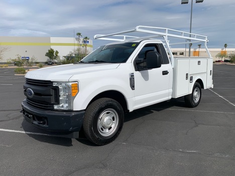USED 2017 FORD F250 SERVICE - UTILITY TRUCK #3039-1