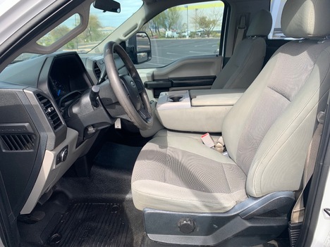 USED 2017 FORD F250 SERVICE - UTILITY TRUCK #3039-17