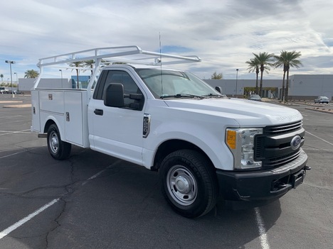 USED 2017 FORD F250 SERVICE - UTILITY TRUCK #3039-7