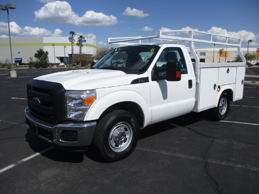 USED 2013 FORD F250 SERVICE - UTILITY TRUCK #3041