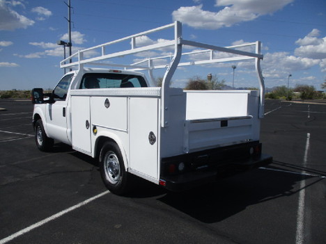 USED 2013 FORD F250 SERVICE - UTILITY TRUCK #3041-7