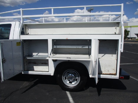 USED 2013 FORD F250 SERVICE - UTILITY TRUCK #3041-9