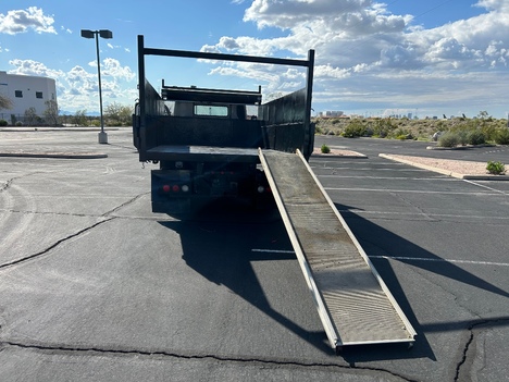 USED 2008 MITSUBISHI FE180 BOX DUMP TRUCK #3045-12