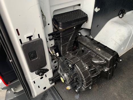 USED 2018 FORD TRANSIT T250 PANEL - CARGO VAN TRUCK #3046-9