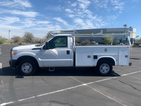 USED 2013 FORD F350 SRW SERVICE - UTILITY TRUCK #3049-2