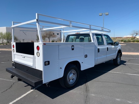 USED 2015 FORD F-250 SERVICE - UTILITY TRUCK #3054-5