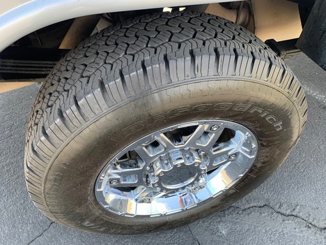 USED 2015 CHEVROLET SILVERADO 2500HD SERVICE - UTILITY TRUCK #3071-11