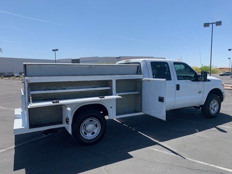 USED 2011 FORD F350 SRW SERVICE - UTILITY TRUCK #3075-8