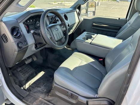 USED 2011 FORD F450 SERVICE - UTILITY TRUCK #3076-17