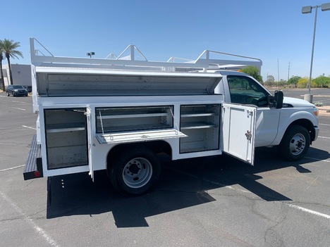 USED 2015 FORD F350 SERVICE - UTILITY TRUCK #3078-8