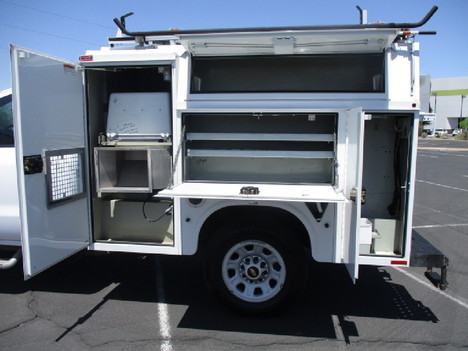 USED 2015 CHEVROLET SILVERADO 3500HD SERVICE - UTILITY TRUCK #3082-10