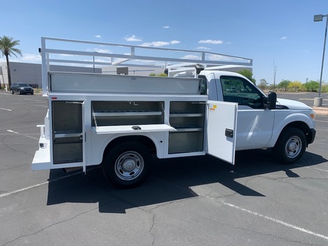 USED 2016 FORD F250 SERVICE - UTILITY TRUCK #3085-8