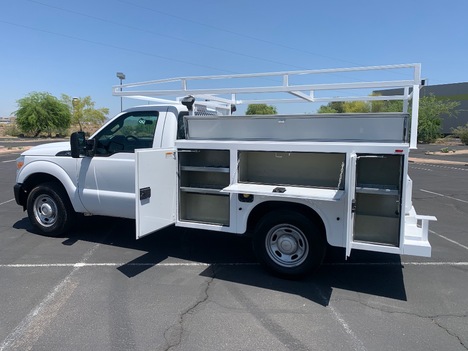 USED 2016 FORD F250 SERVICE - UTILITY TRUCK #3085-9