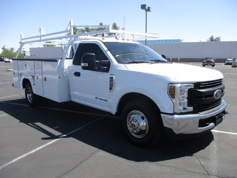 USED 2018 FORD F350 SERVICE - UTILITY TRUCK #3086-3