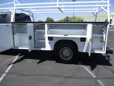 USED 2018 FORD F350 SERVICE - UTILITY TRUCK #3086-9